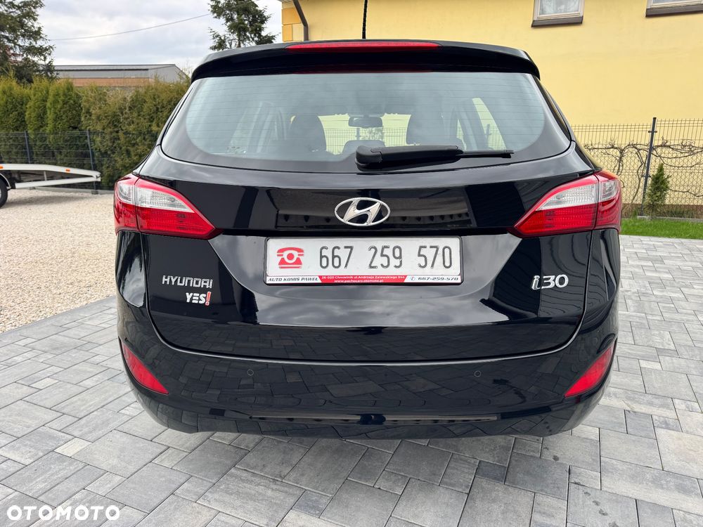 Hyundai i30 blue 1.4 YES Silver - 9