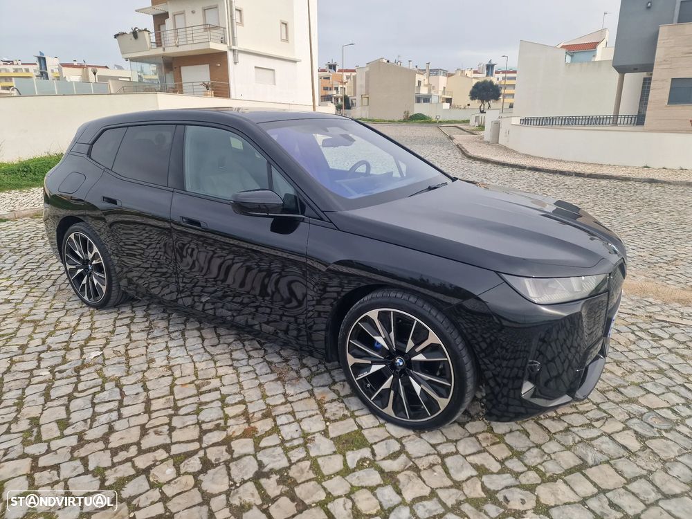BMW iX xDrive45 - 51