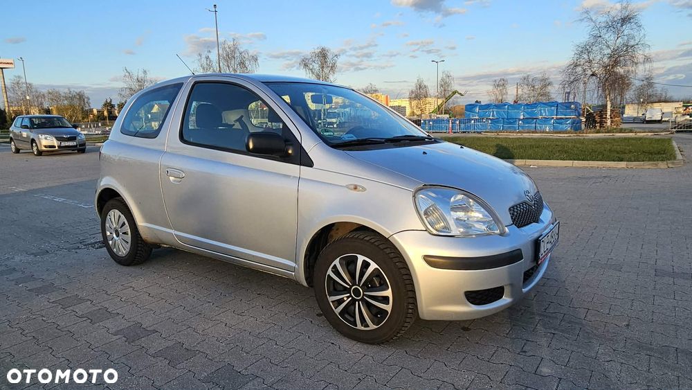 Toyota Yaris - 3