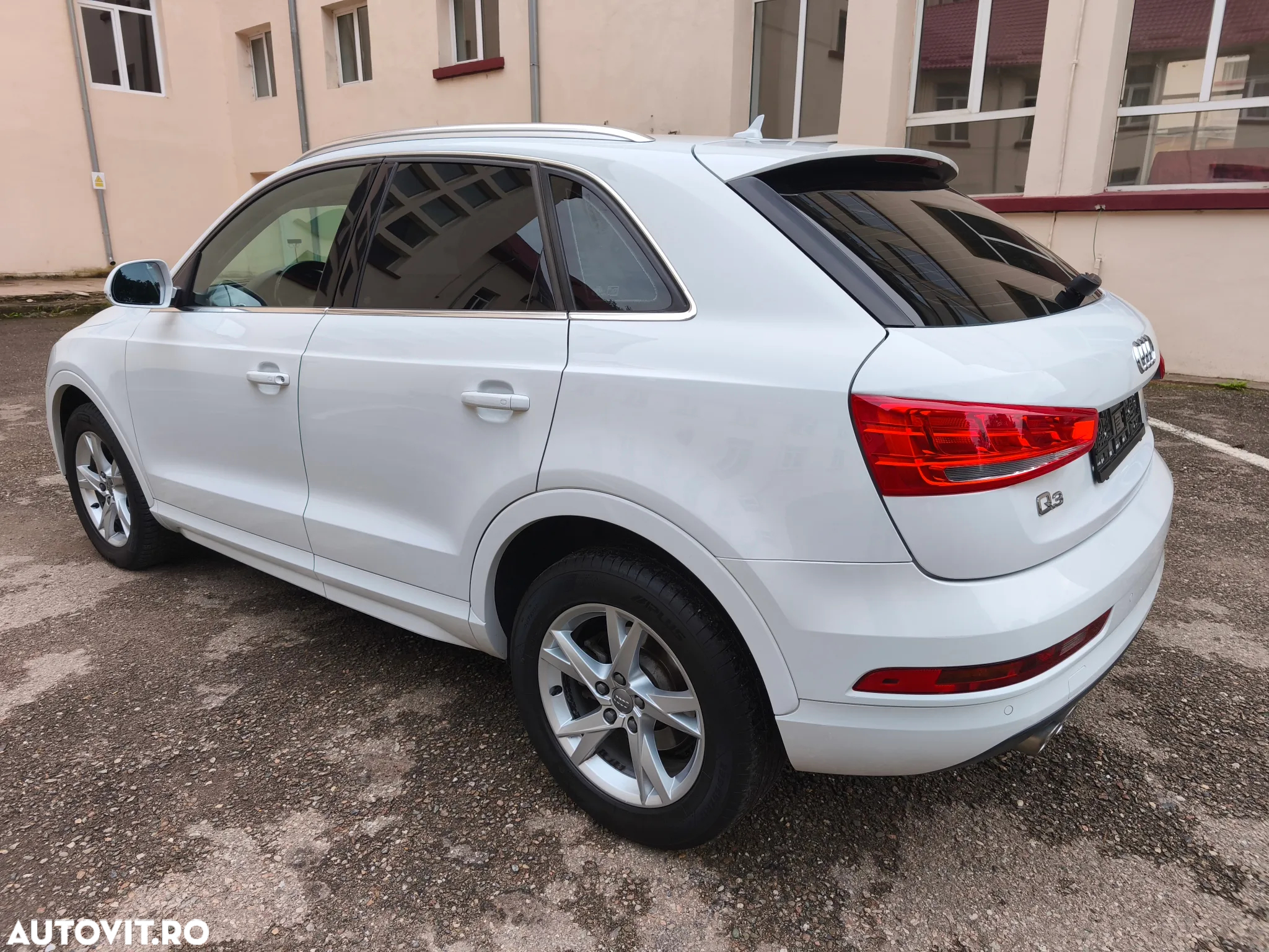 Audi Q3 - 6