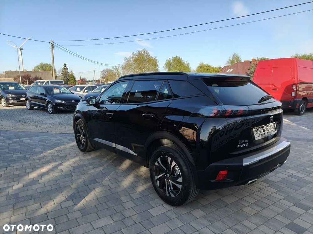 Peugeot 2008 1.2 PureTech Active Pack S&S - 4