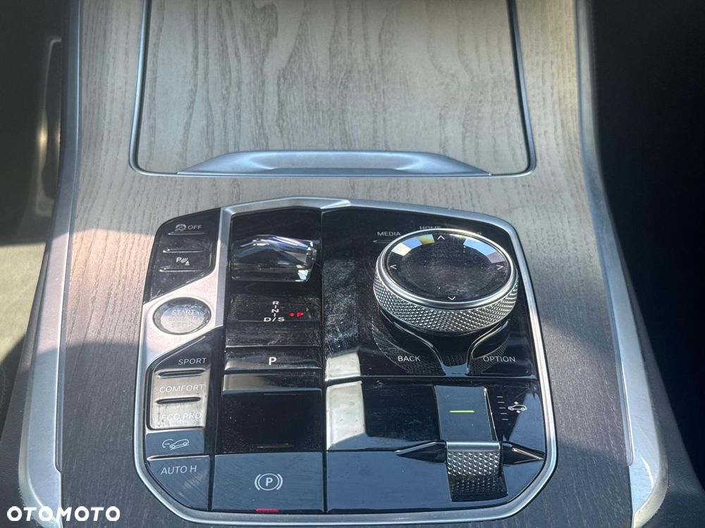 BMW X5 xDrive30d mHEV sport - 17