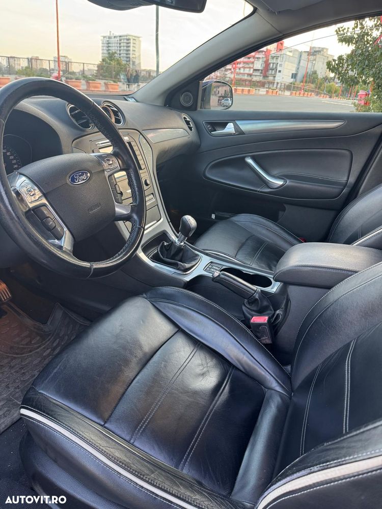 Ford Mondeo - 7