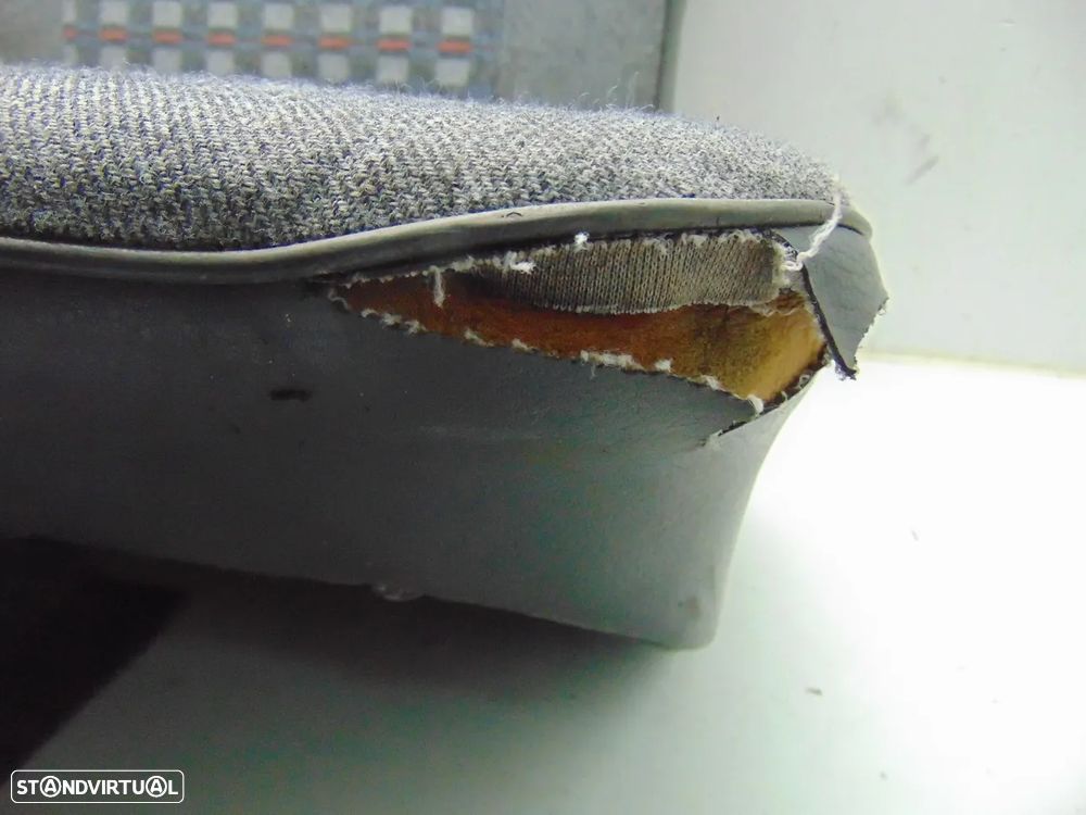 Renault 4L banco traseiro - 6