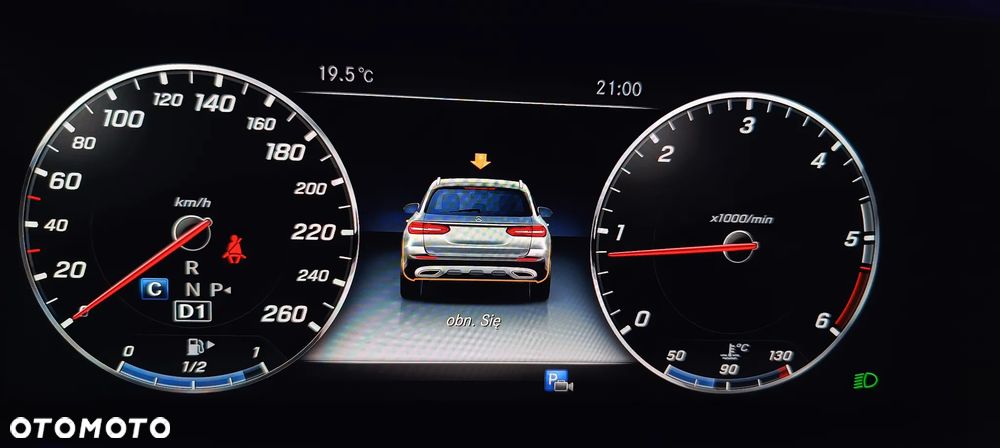 Mercedes-Benz Klasa E 220 d 4-Matic All-Terrain - 35