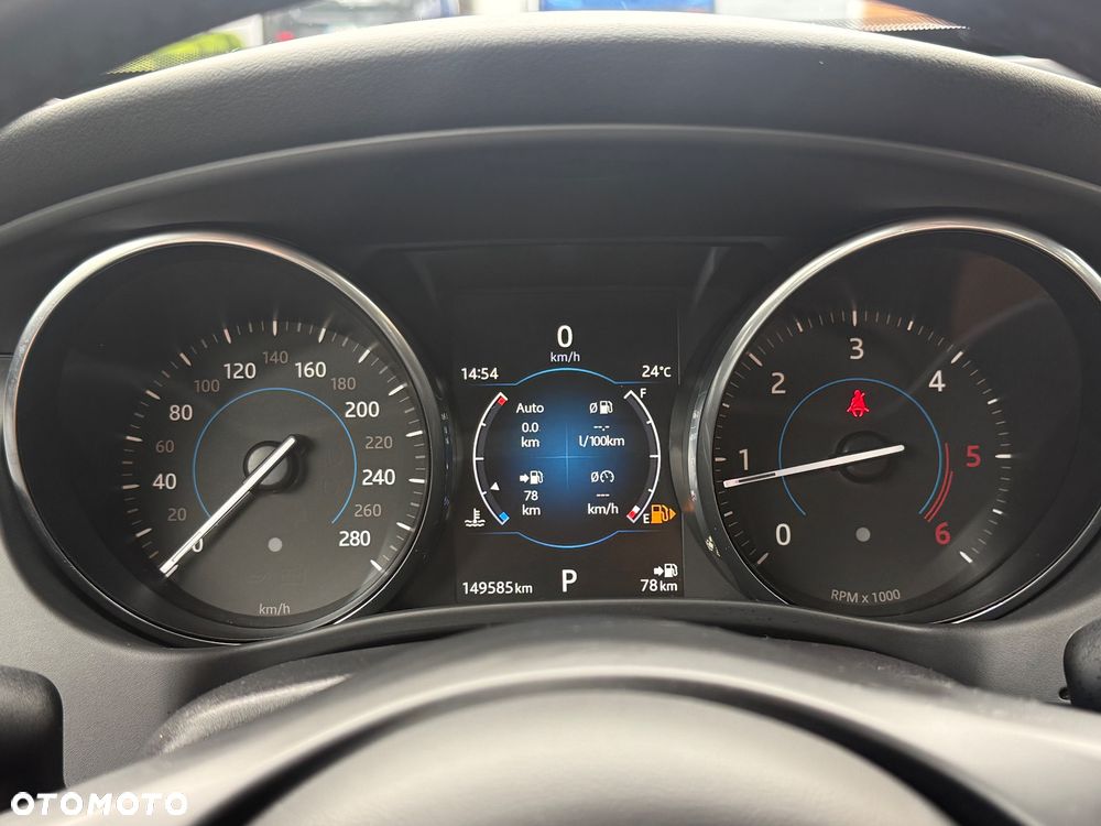 Jaguar XE 2.0 D Prestige - 14
