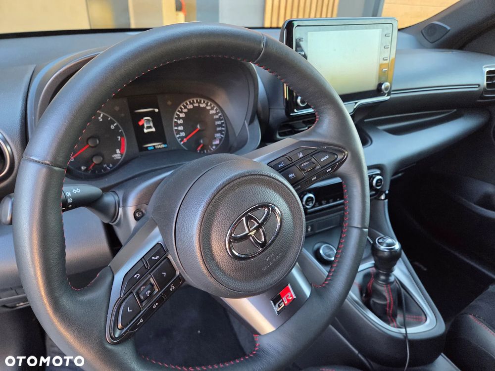 Toyota GR Yaris - 8