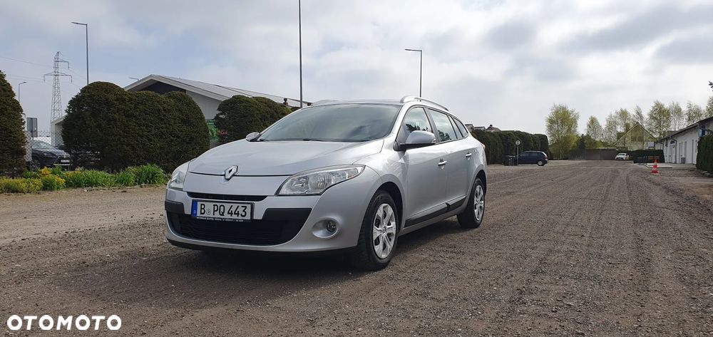 Renault Megane 1.6 16V 110 Expression - 1