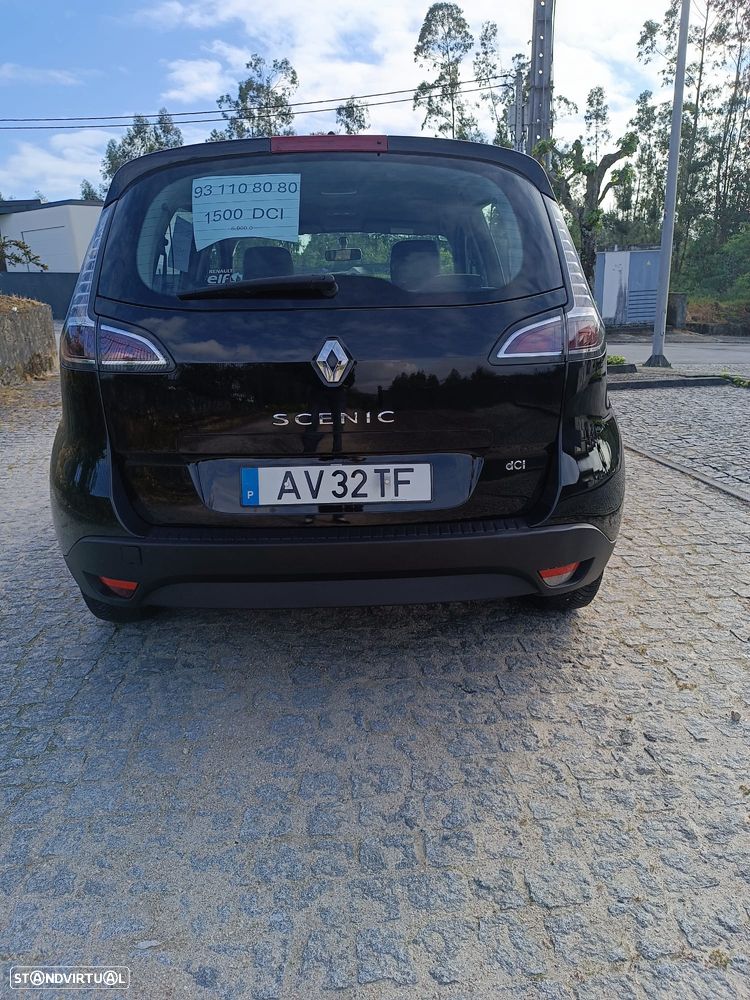Renault Scénic 1.5 dCi Dynamique S - 9