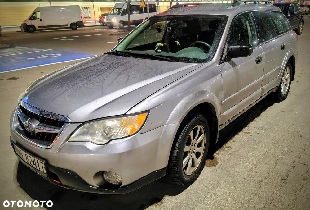 Subaru Outback - 1