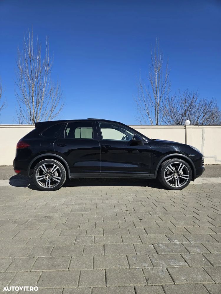 Porsche Cayenne Tiptronic S - 4