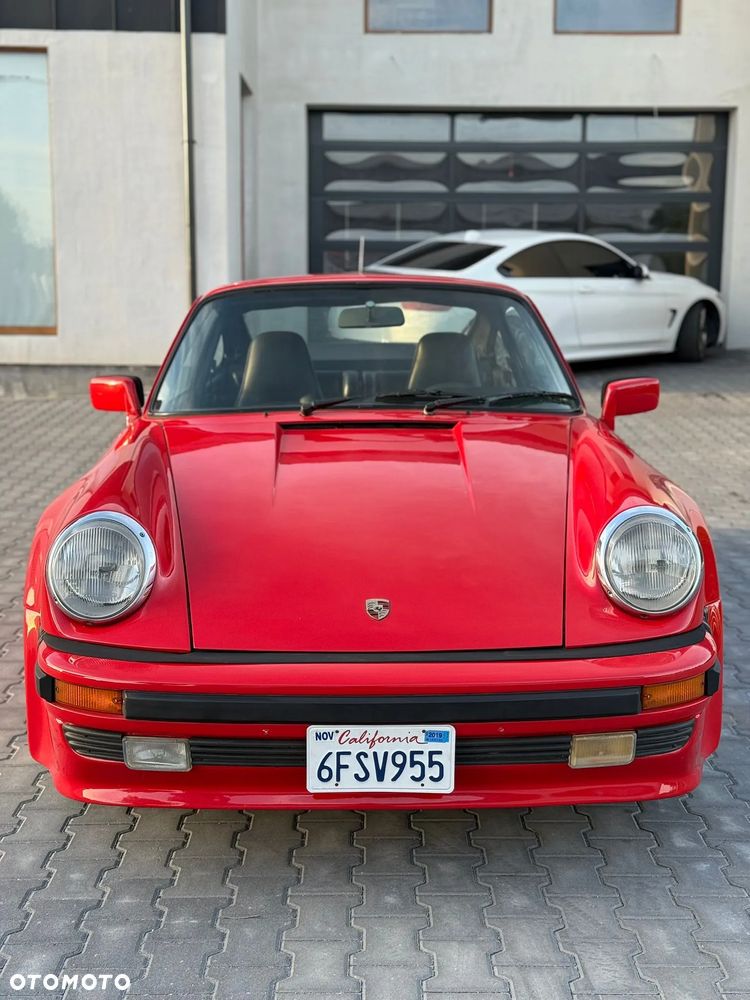 Porsche 911 - 4