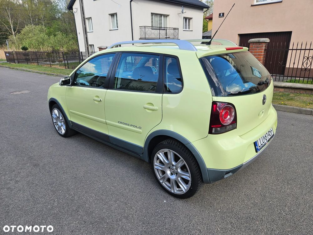 Volkswagen Polo Cross - 4