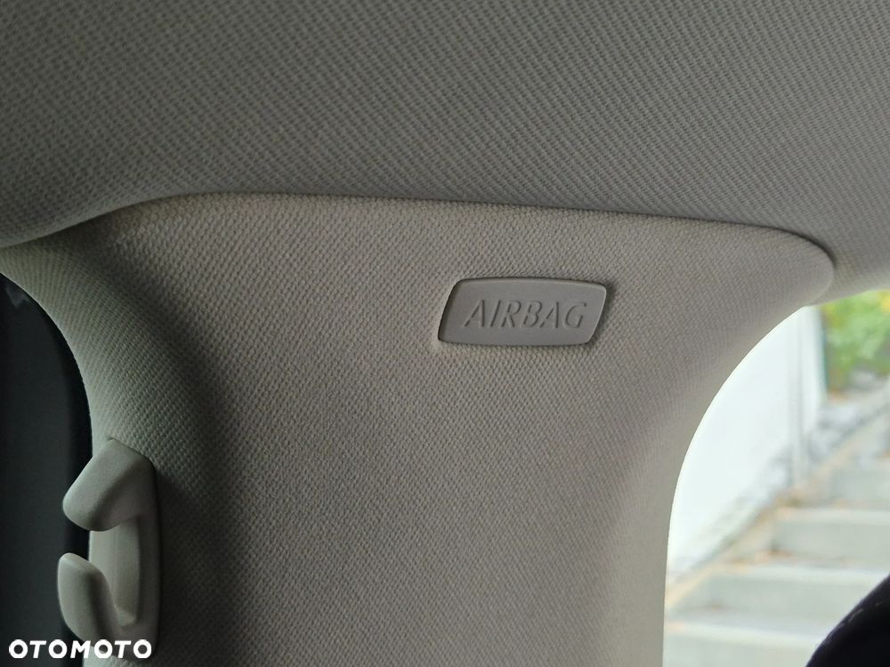 Volkswagen Passat 2.0 TDI BMT Highline - 13