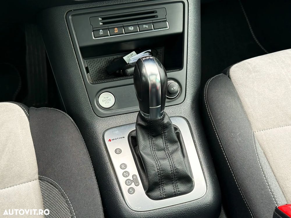 Volkswagen Tiguan 2.0 TDI 4Motion DSG Sport & Style - 8