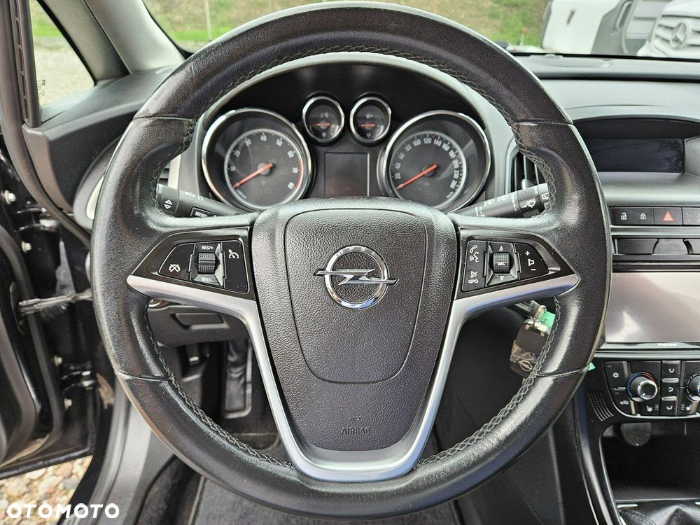 Opel Astra - 16