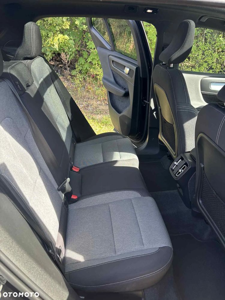 Volvo XC 40 B3 Plus Bright - 8