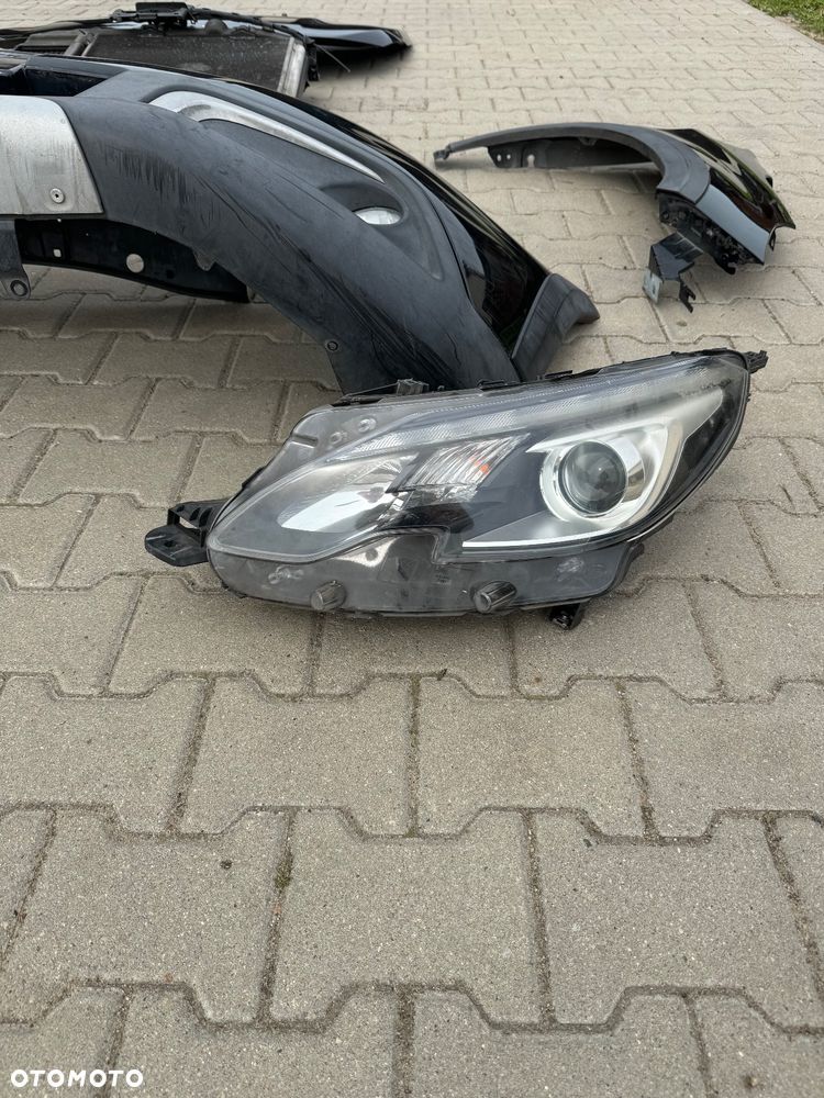 Przód Kompletny Peugeot 2008 1 Lift - 2