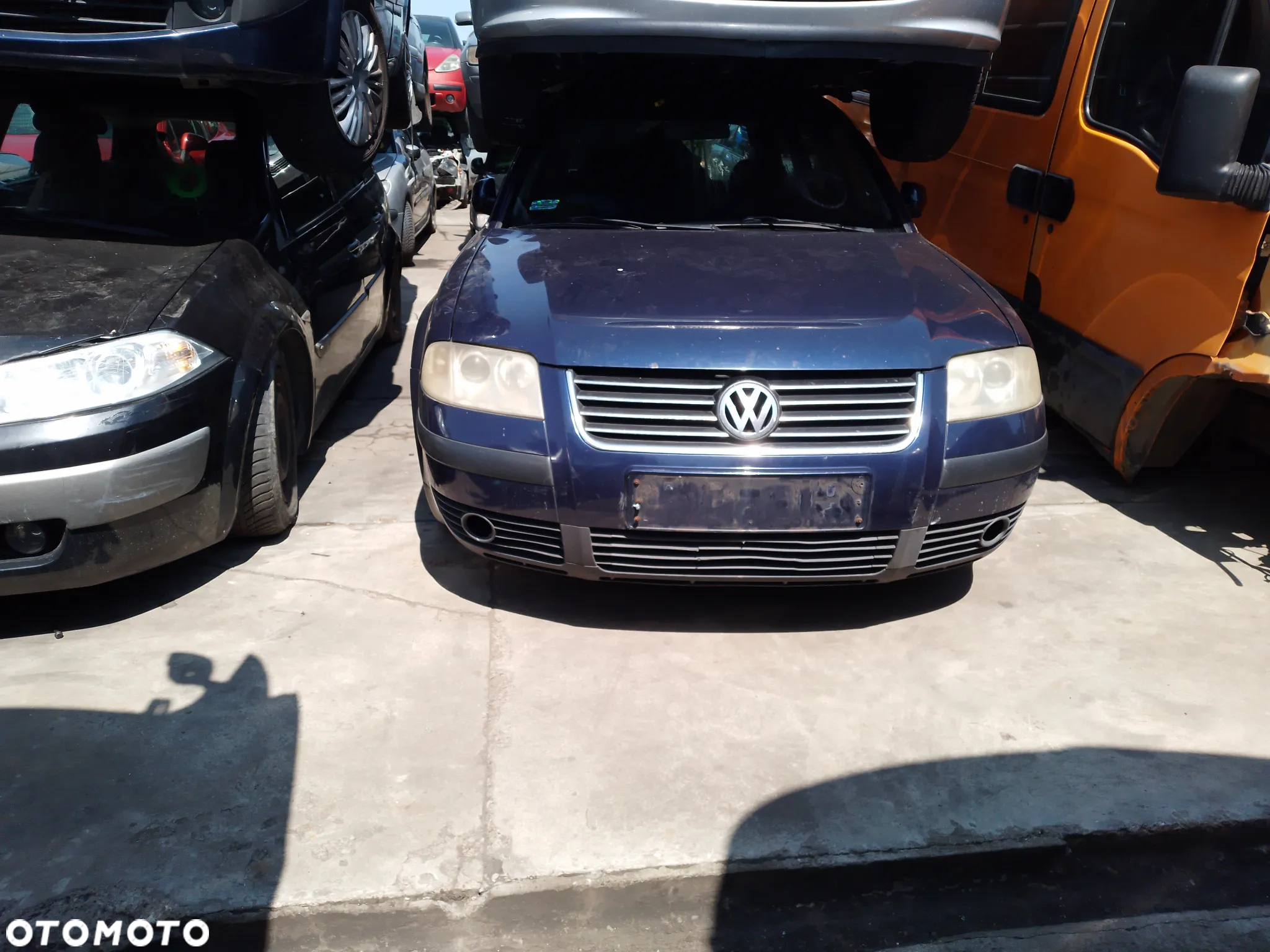 VOLKSWAGEN PASSAT B5 KOMBI 1.8T LIFT 00 - 05 AWT  ZDERZAK PRZÓD  LB5N - 2