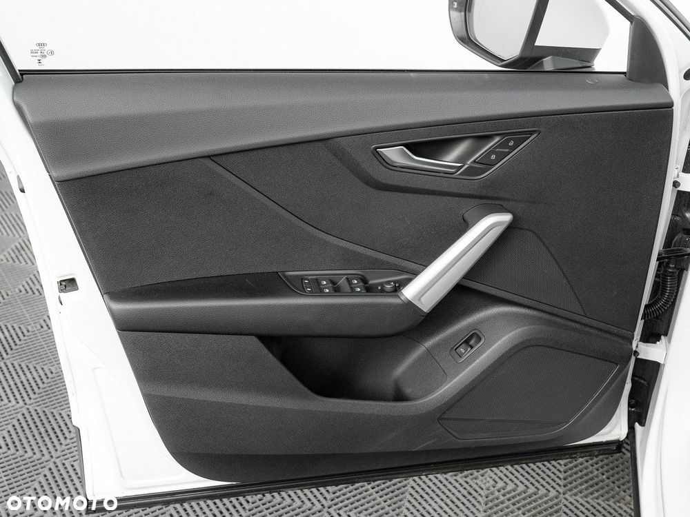 Audi Q2 35 TFSI S tronic - 12