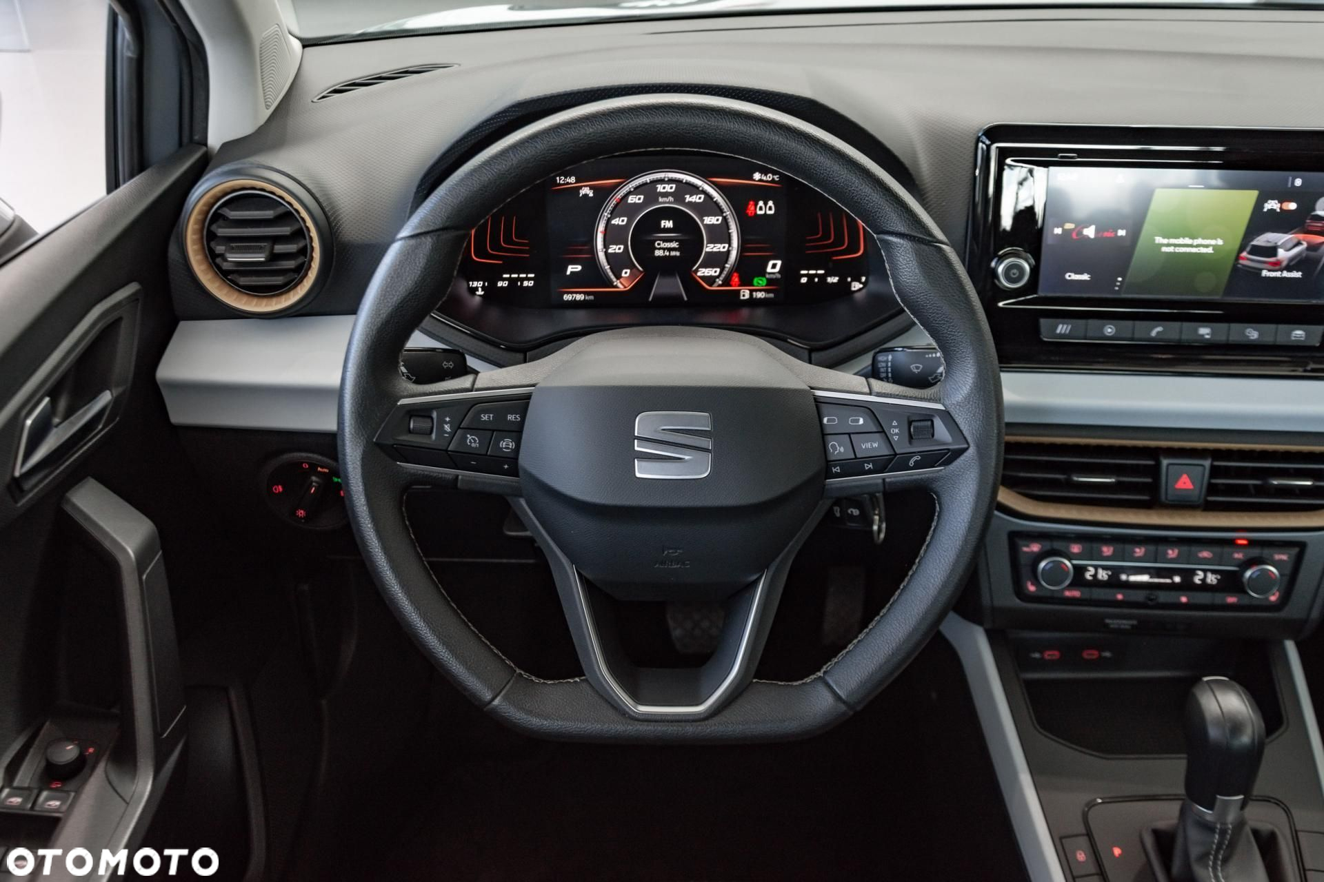 Seat Arona - 13