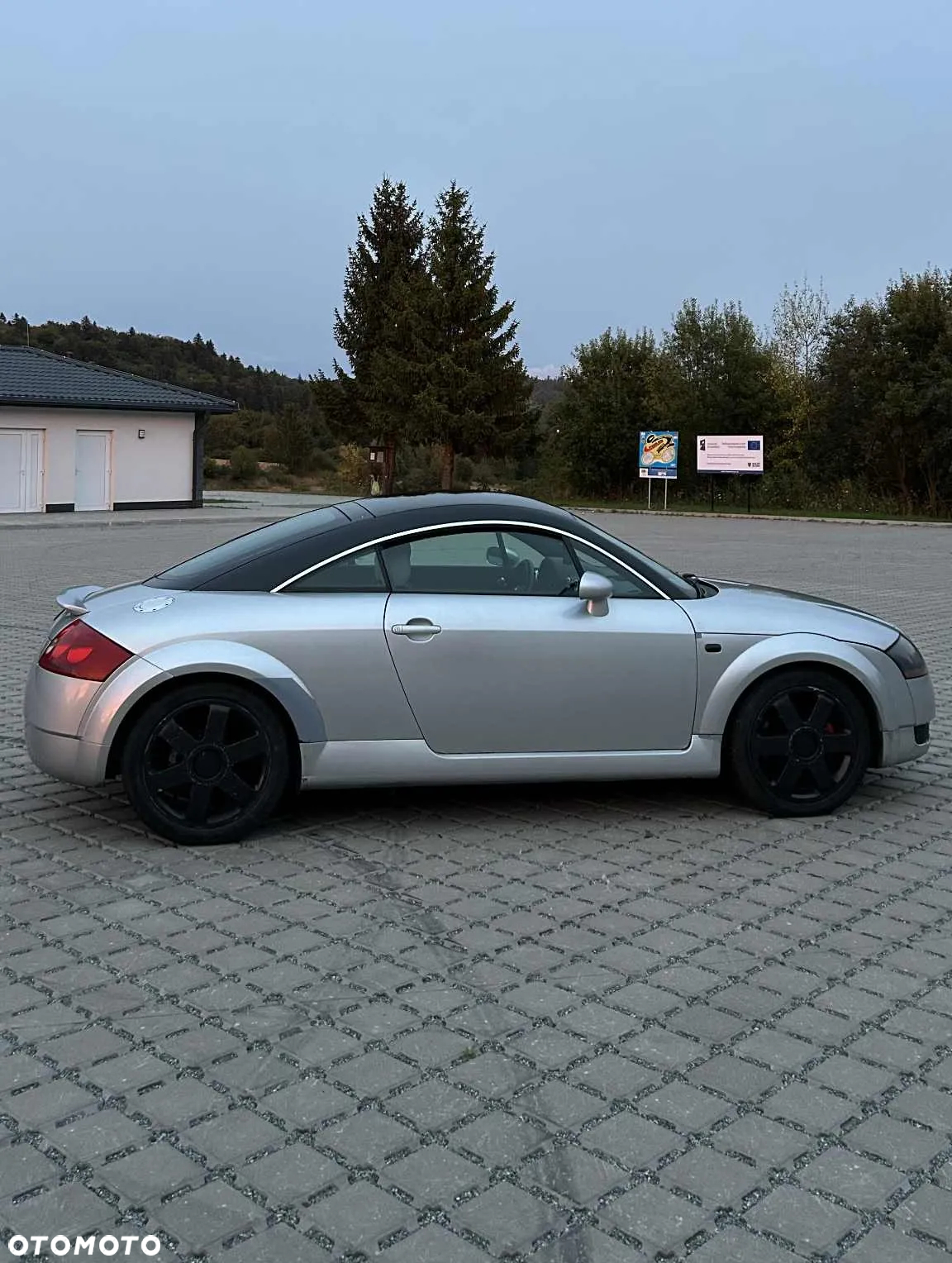 Audi TT Coupé - 12