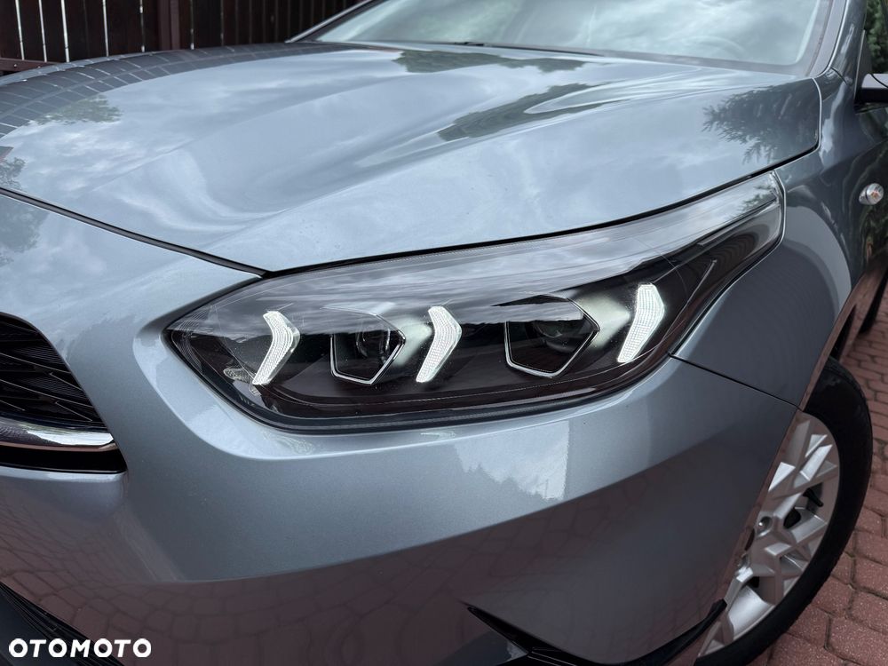 Kia Ceed 1.5 T-GDI M DCT - 24