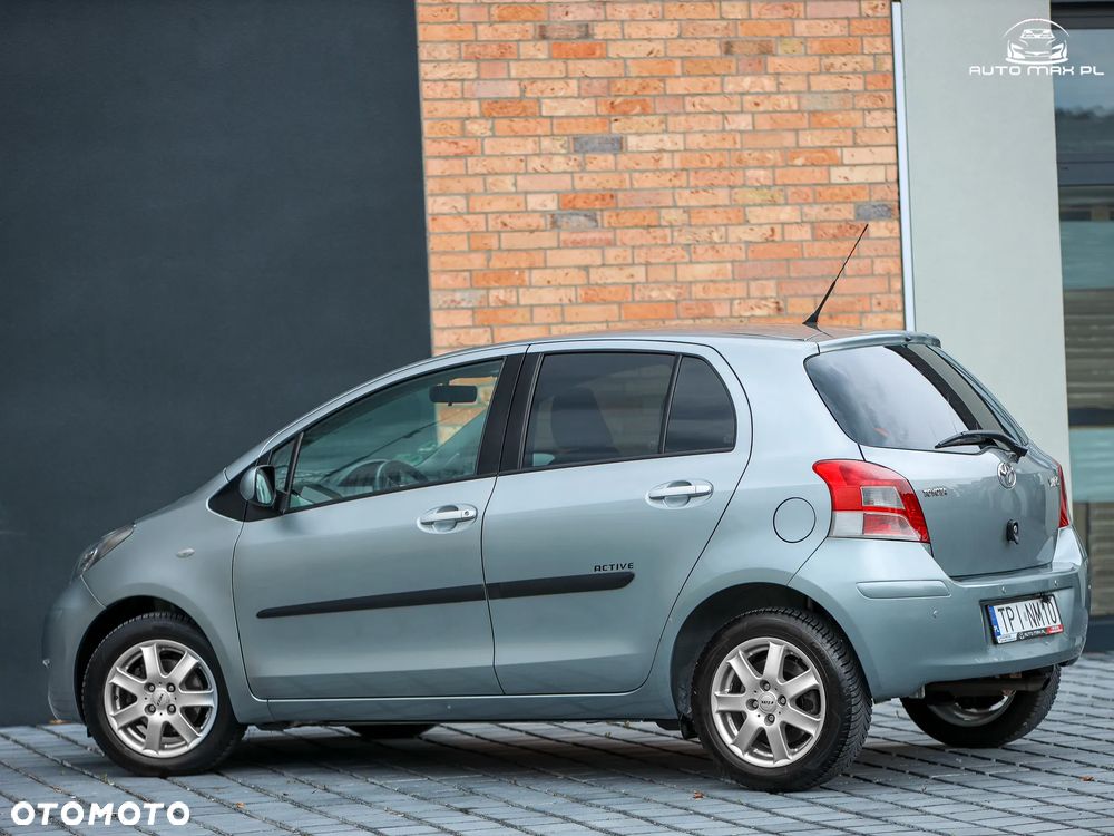 Toyota Yaris 1.33 VVT-i Multi Mode Life - 4