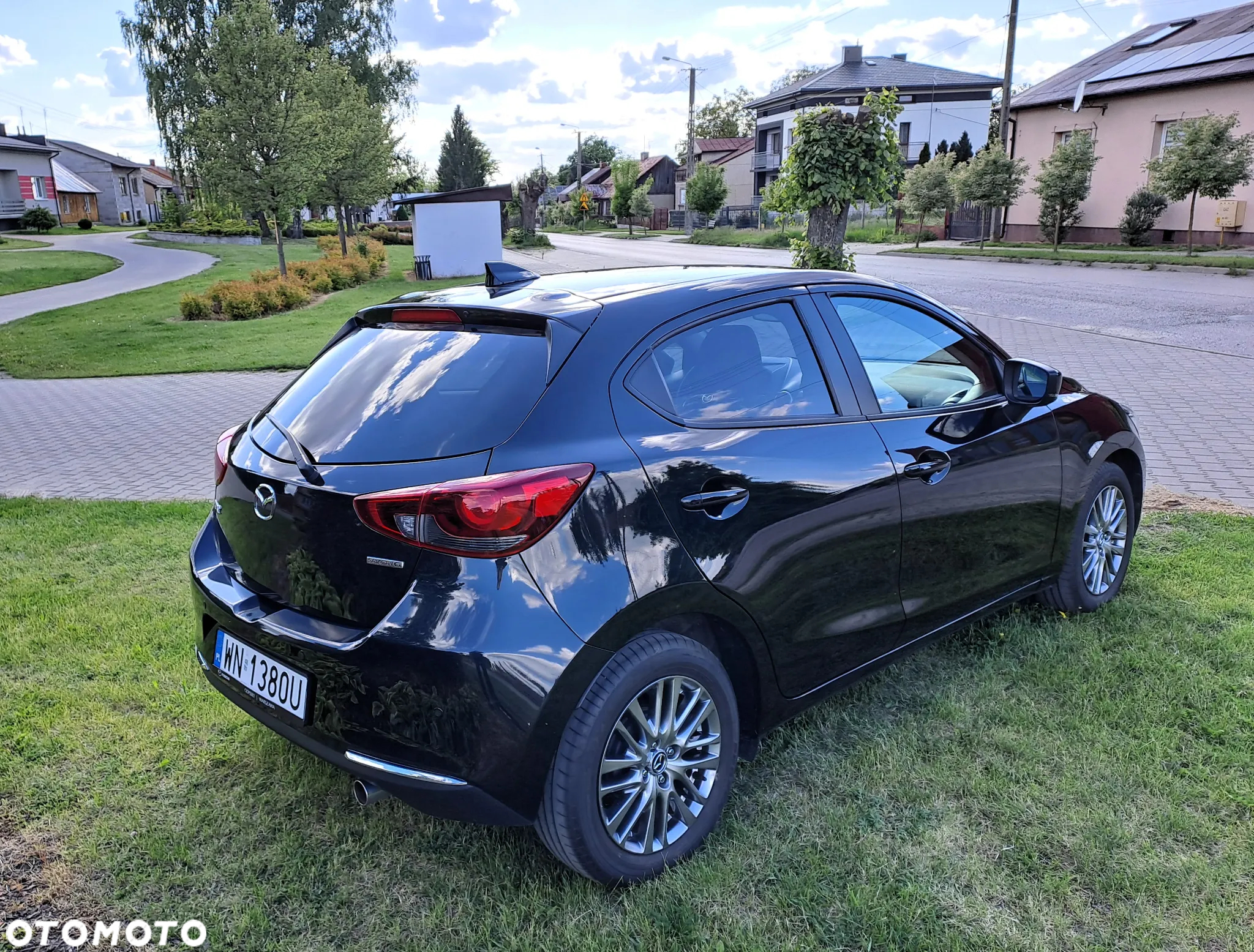 Mazda 2 e-SKYACTIV G 90 M HYBRID Exclusive-Line - 4