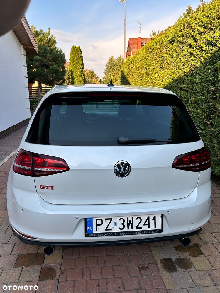 Volkswagen Golf VII 2.0 TSI BMT GTI - 7