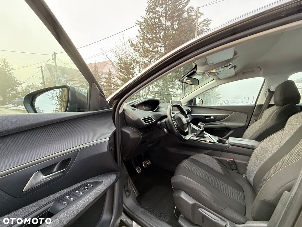 Peugeot 3008 1.2 PureTech Active S&S - 14