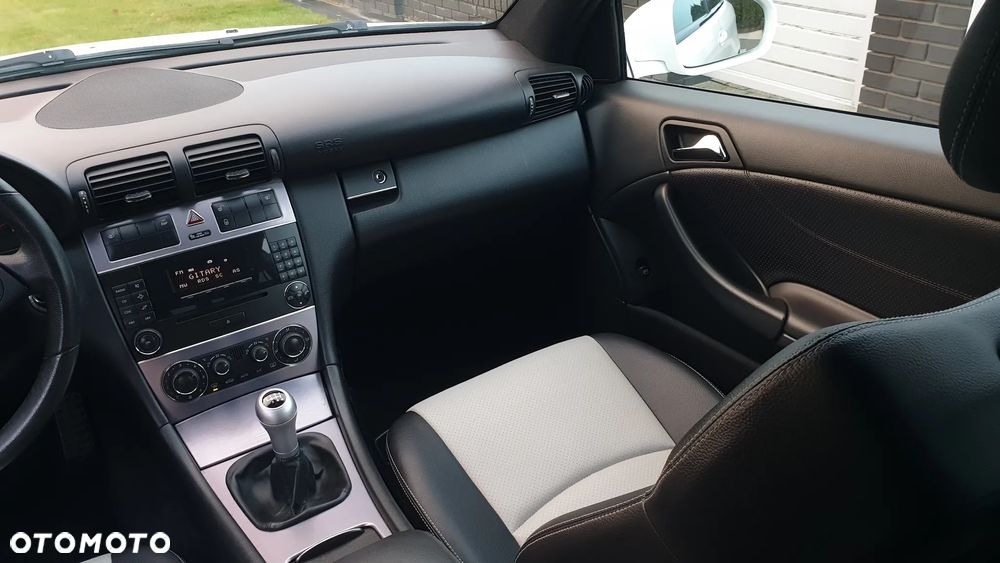 Mercedes-Benz CLC 200 Kompressor Special Edition - 12