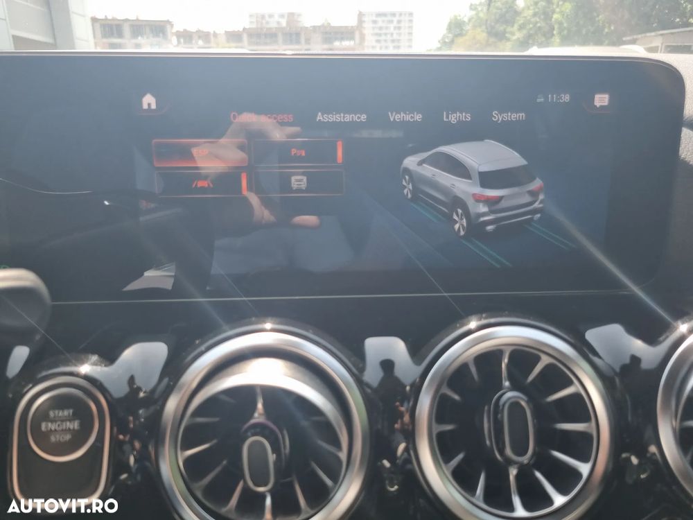 Mercedes-Benz GLA - 20