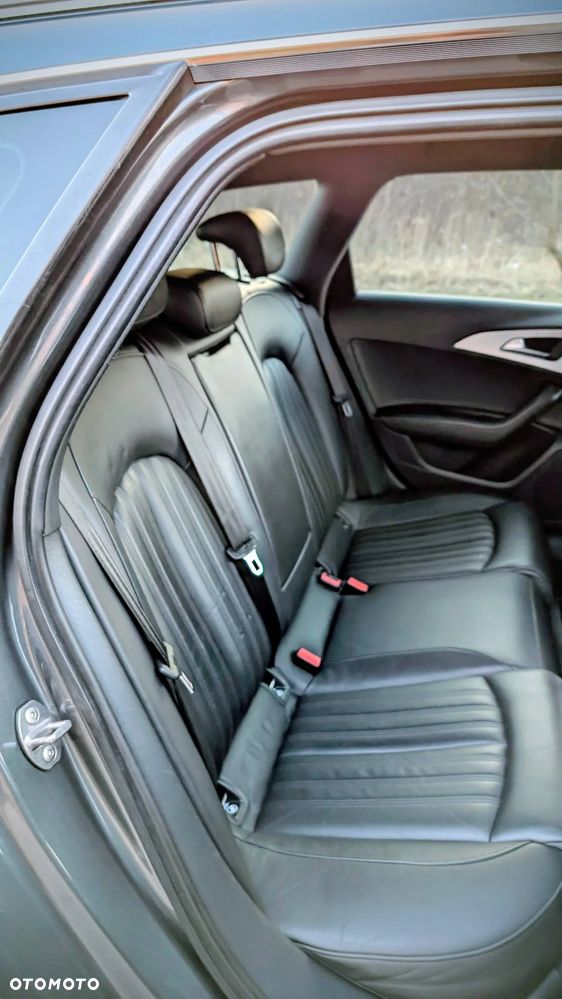 Audi A6 Avant - 14
