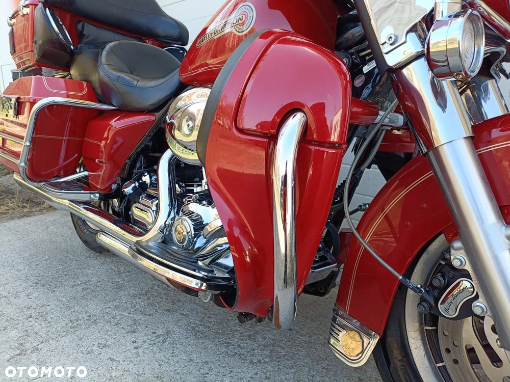 Harley-Davidson Touring Electra Glide - 12