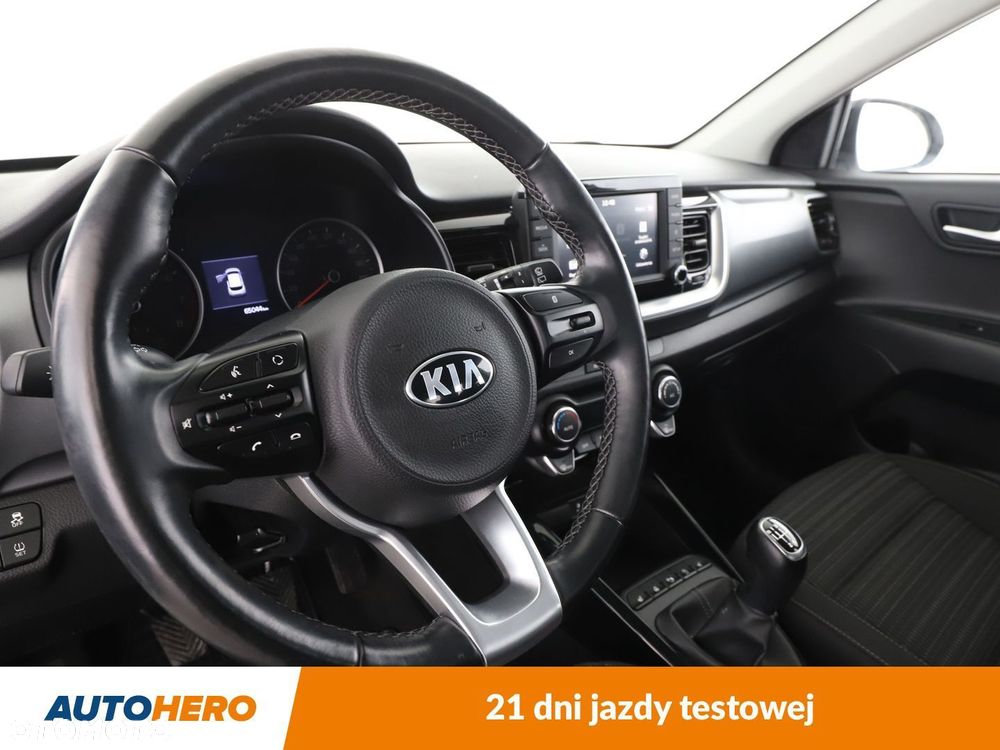 Kia Stonic - 11
