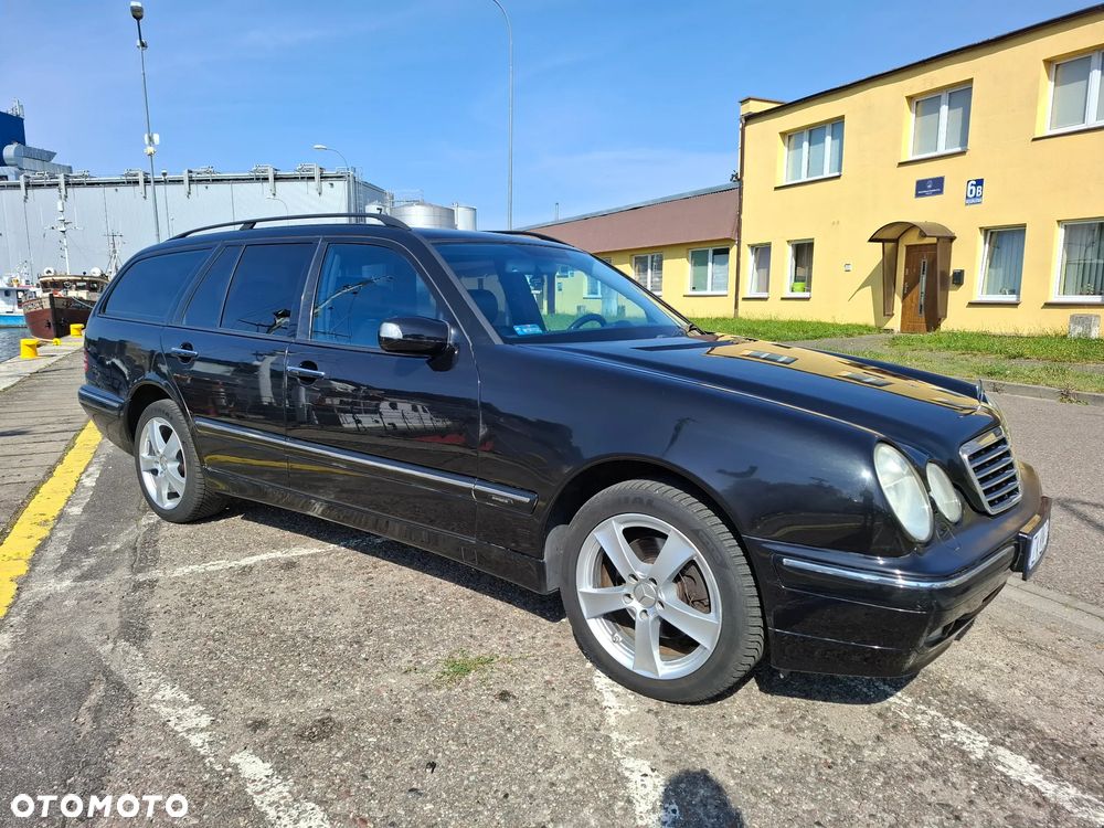 Mercedes-Benz Klasa E - 7
