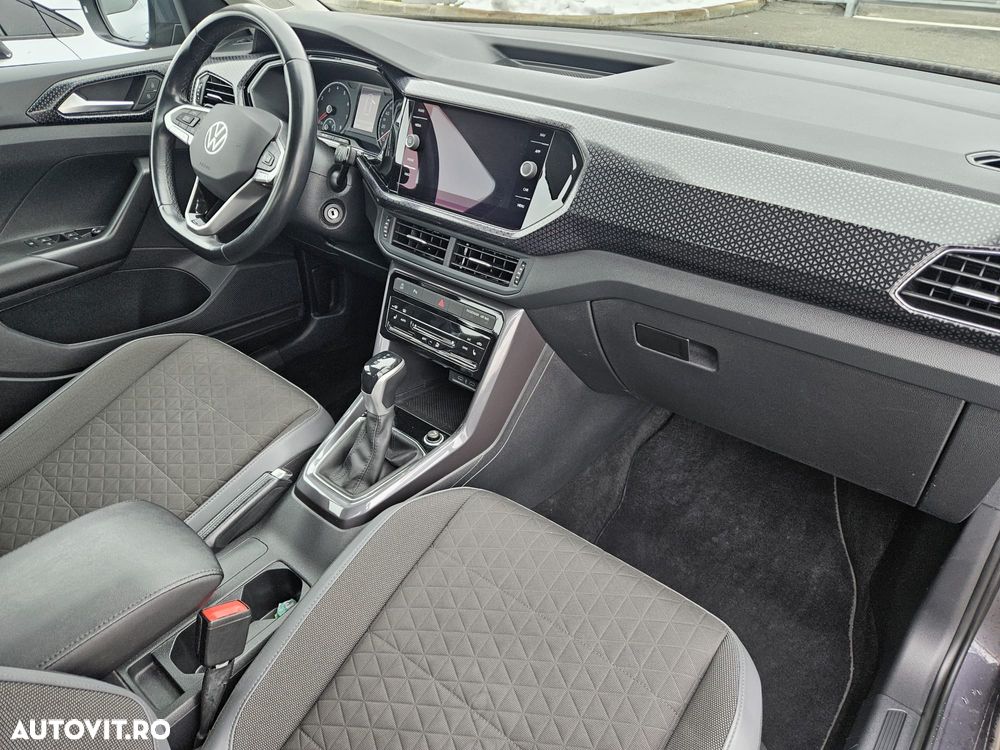 Volkswagen T-Cross 1.0 TSI DSG Style - 25