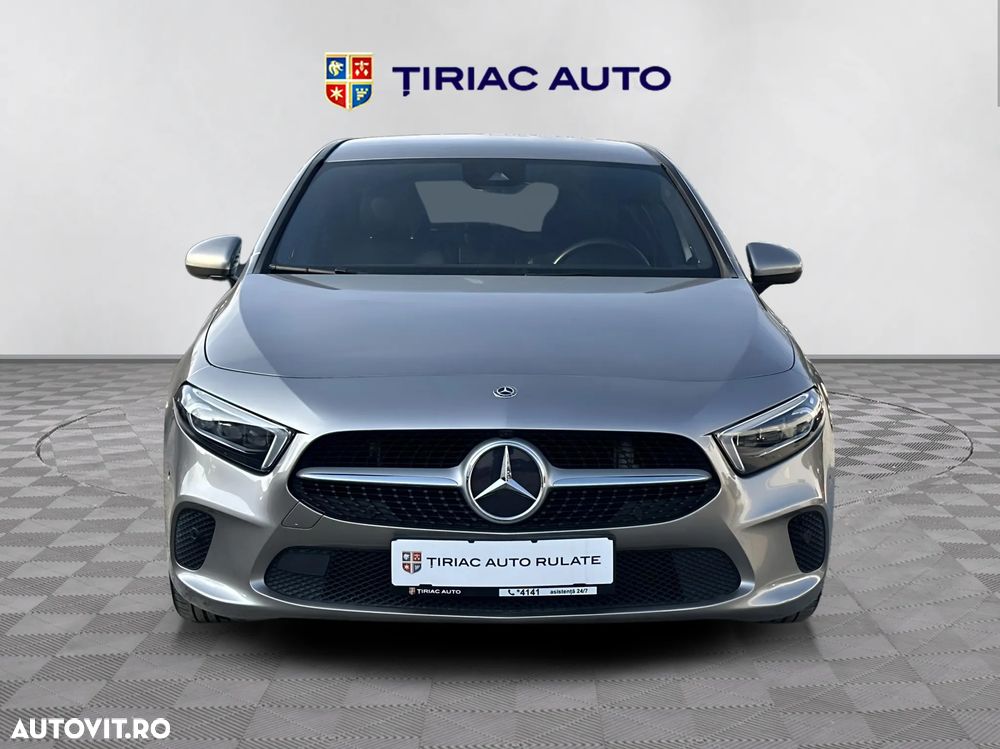 Mercedes-Benz A 200 7G-DCT - 9