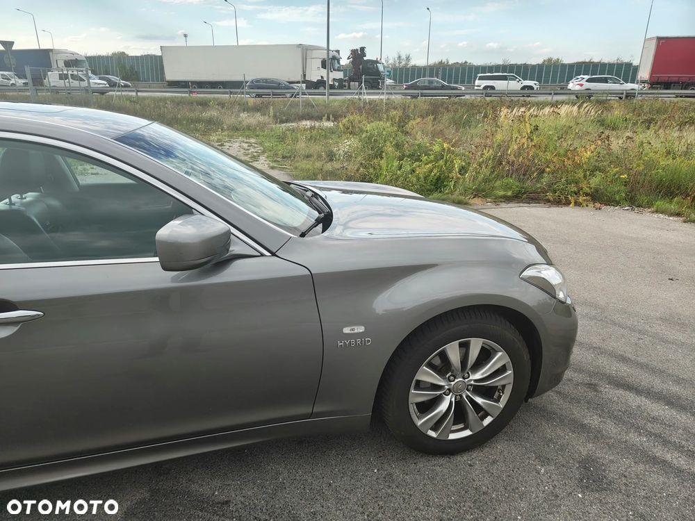 Infiniti M M35h GT - 7