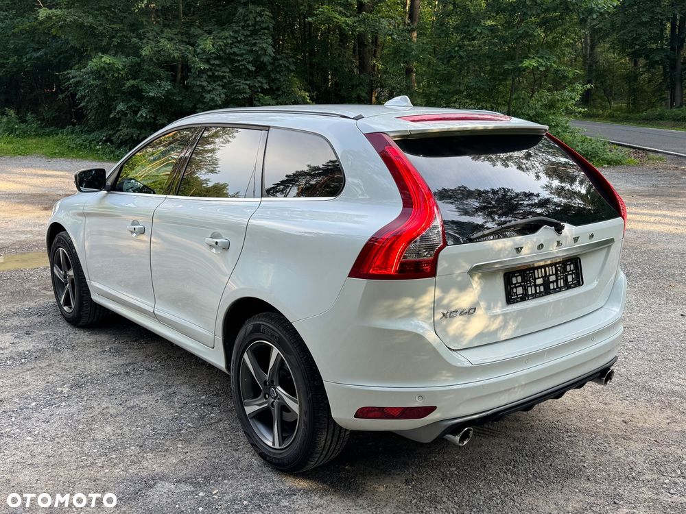 Volvo XC 60 - 4