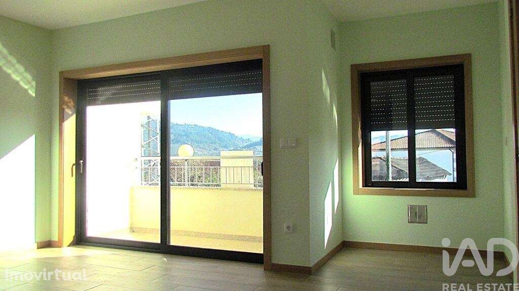 Casa / Villa T3 em Vale de 208,00 m2 - Grande imagem: 4/22