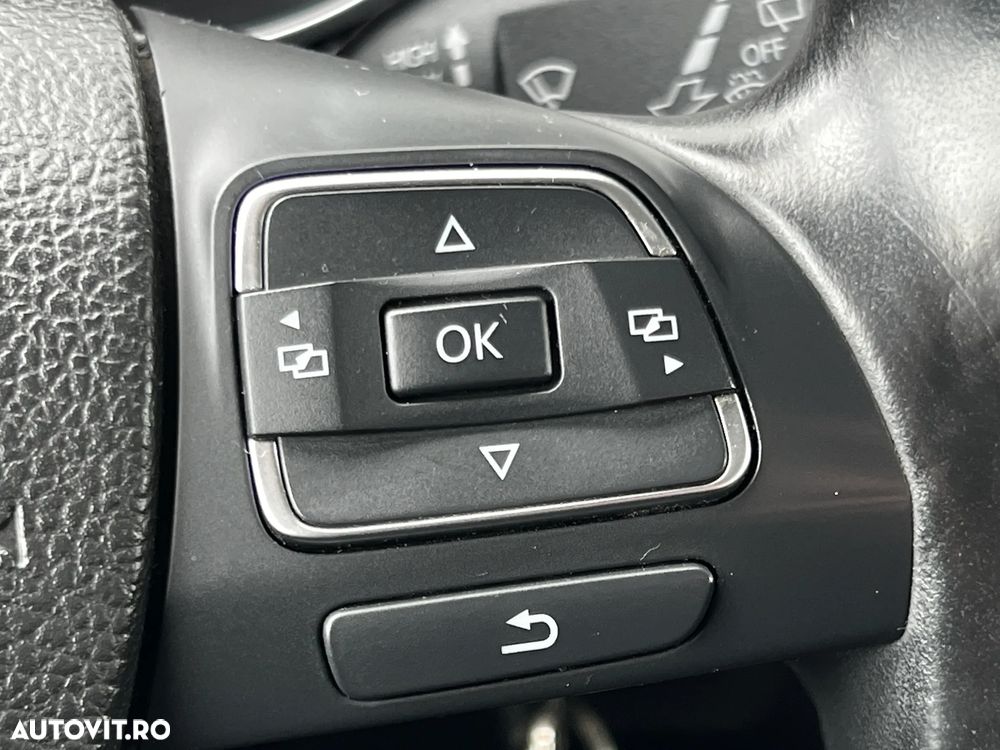 Volkswagen Golf 1.4 TSI (BlueMotion Technology) Comfortline - 17