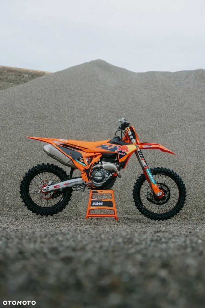 KTM SXF - 12