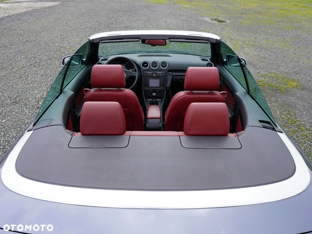 Audi A4 Cabrio - 9