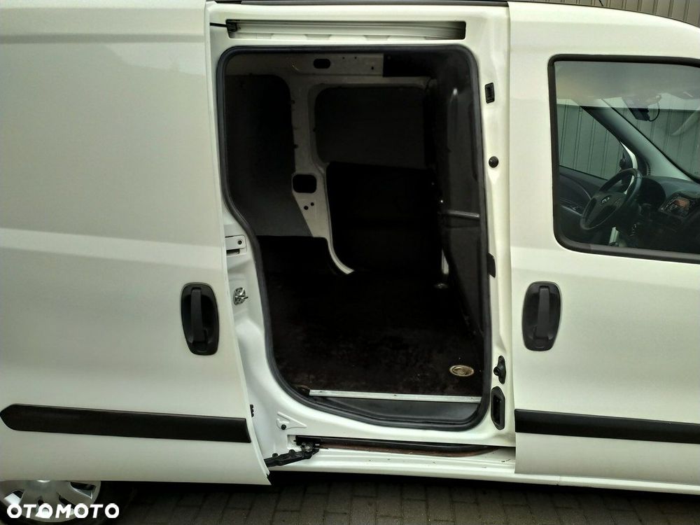 Opel Combo - 10