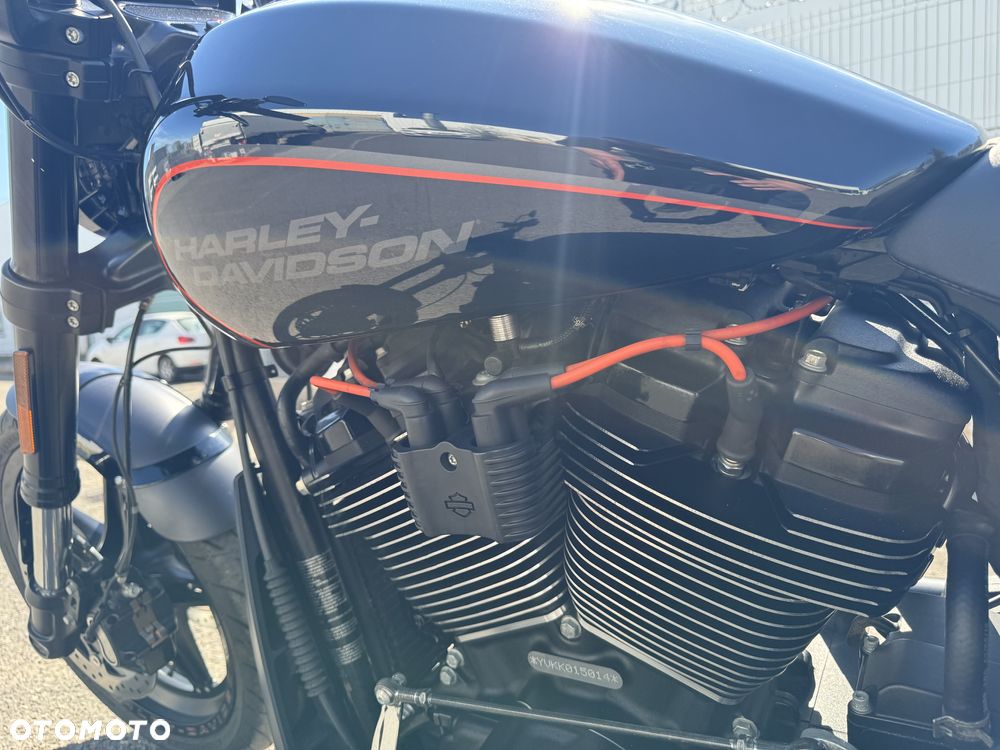 Harley-Davidson Softail FXDR - 16