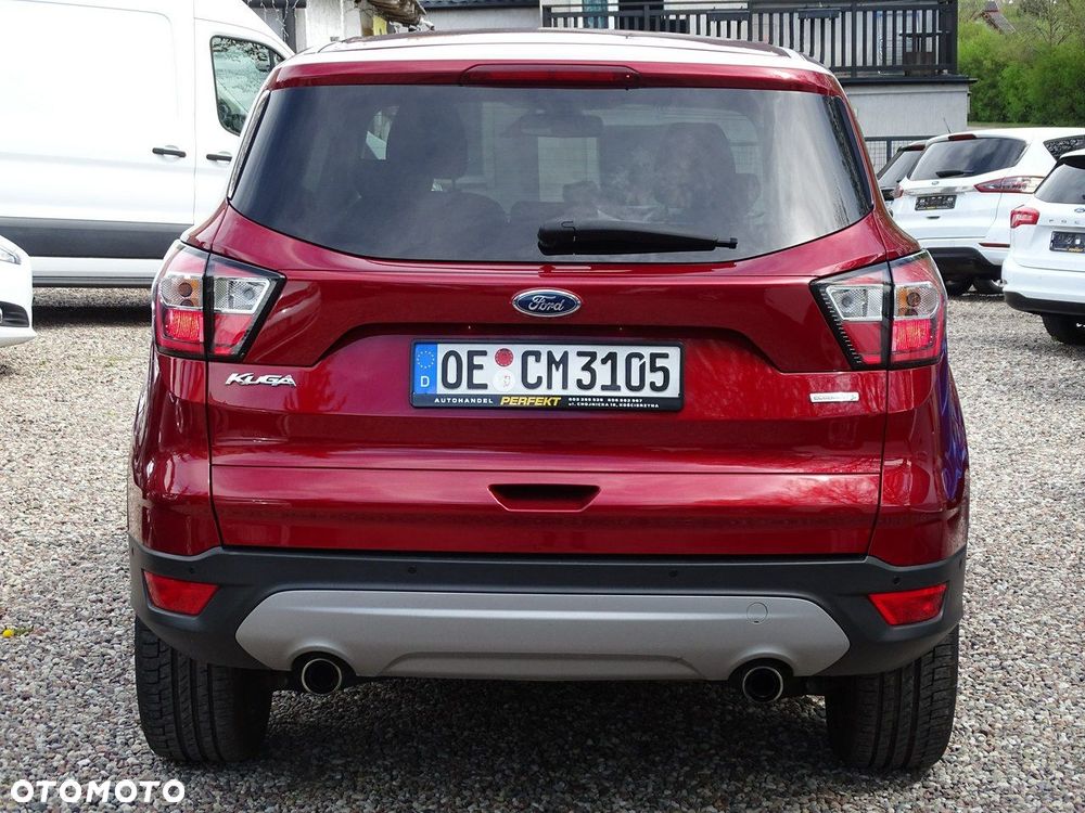 Ford Kuga - 10