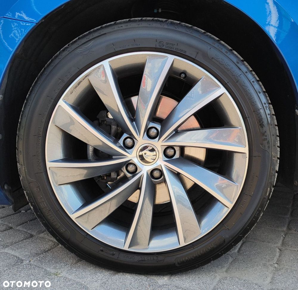 Skoda Superb 2.0 TSI Style DSG - 29