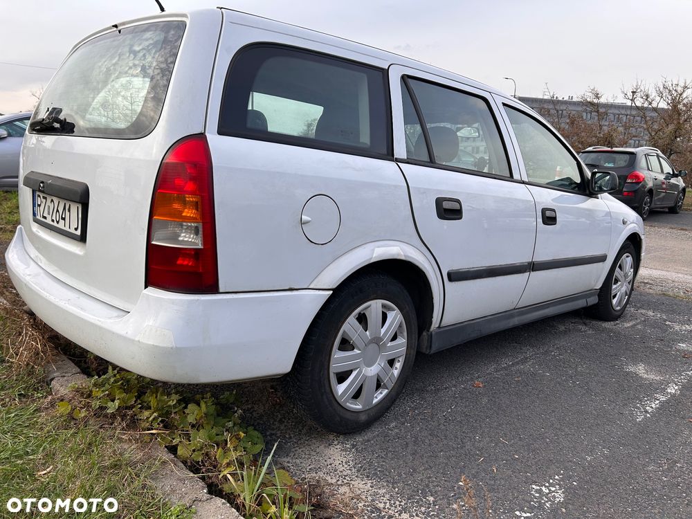 Opel Astra - 6
